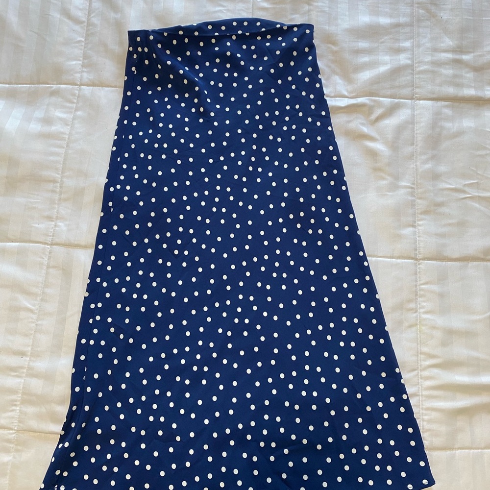 Blue/White flowy maxi/midi skirt
